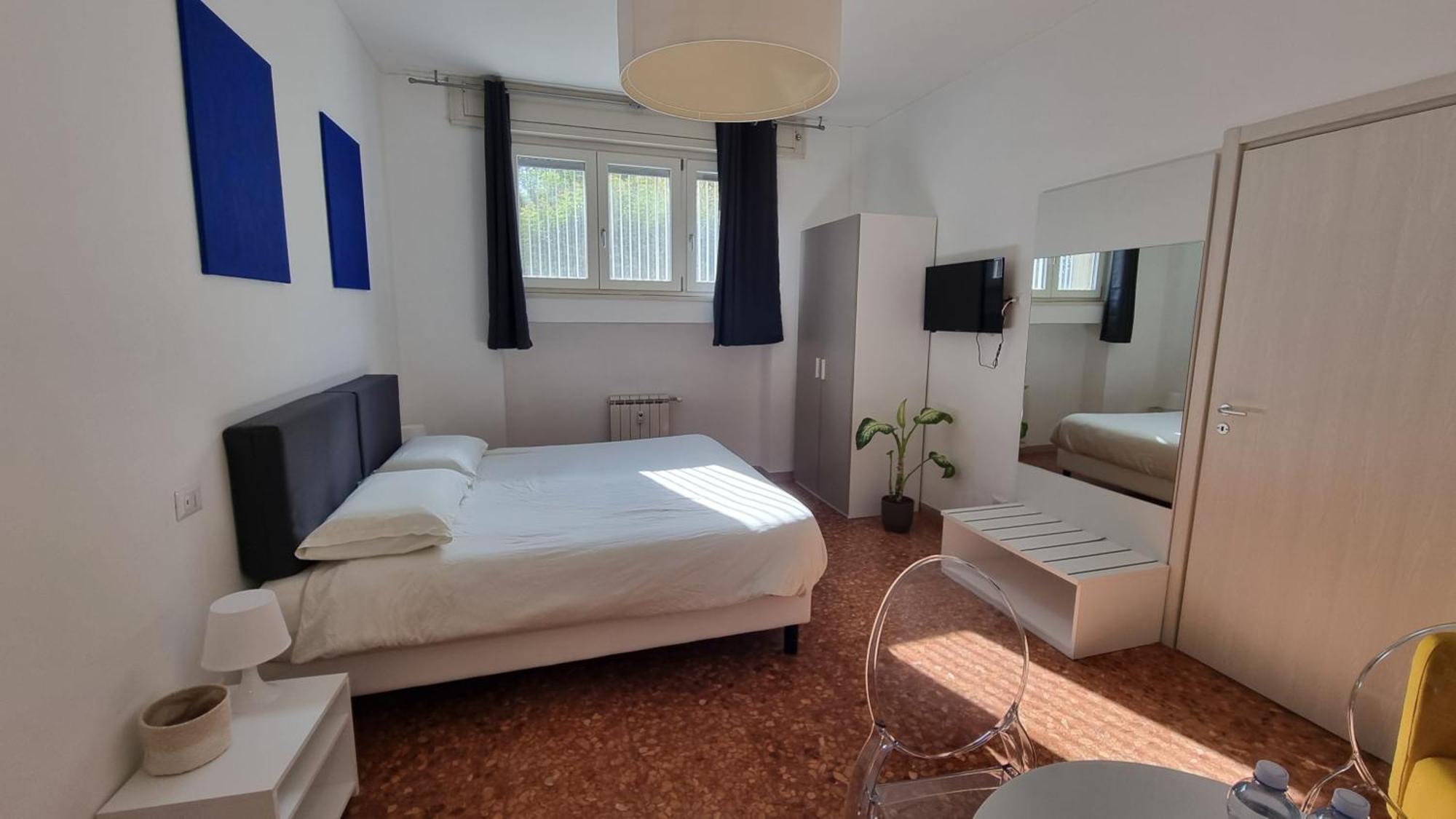 Bam Bam Tiburtina Guesthouse Rome Room photo